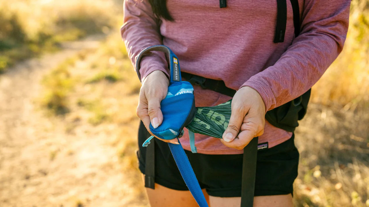 (預訂產品 Pre-Order) RUFFWEAR - Stash Bag Mini™ 拾便袋分配器